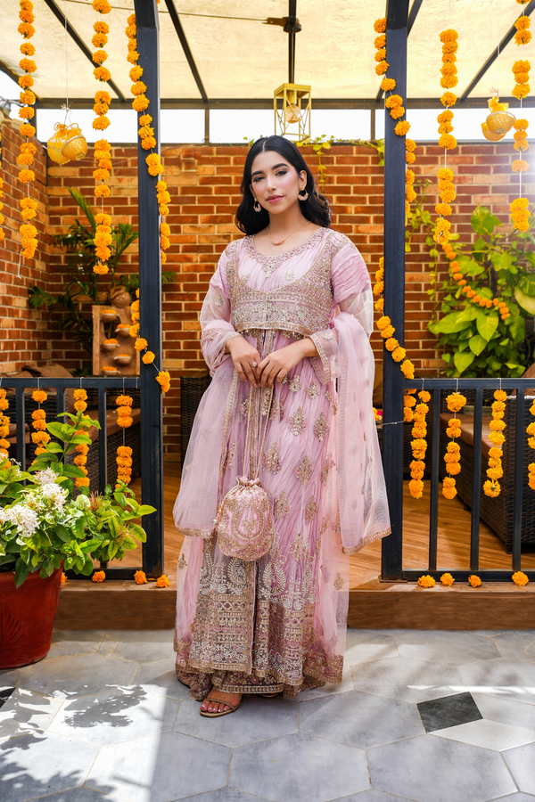 Pink Short Coat Split Bottom Outfit